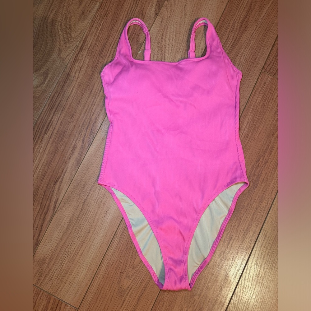 Old navy brand ribbed pink one piece size large